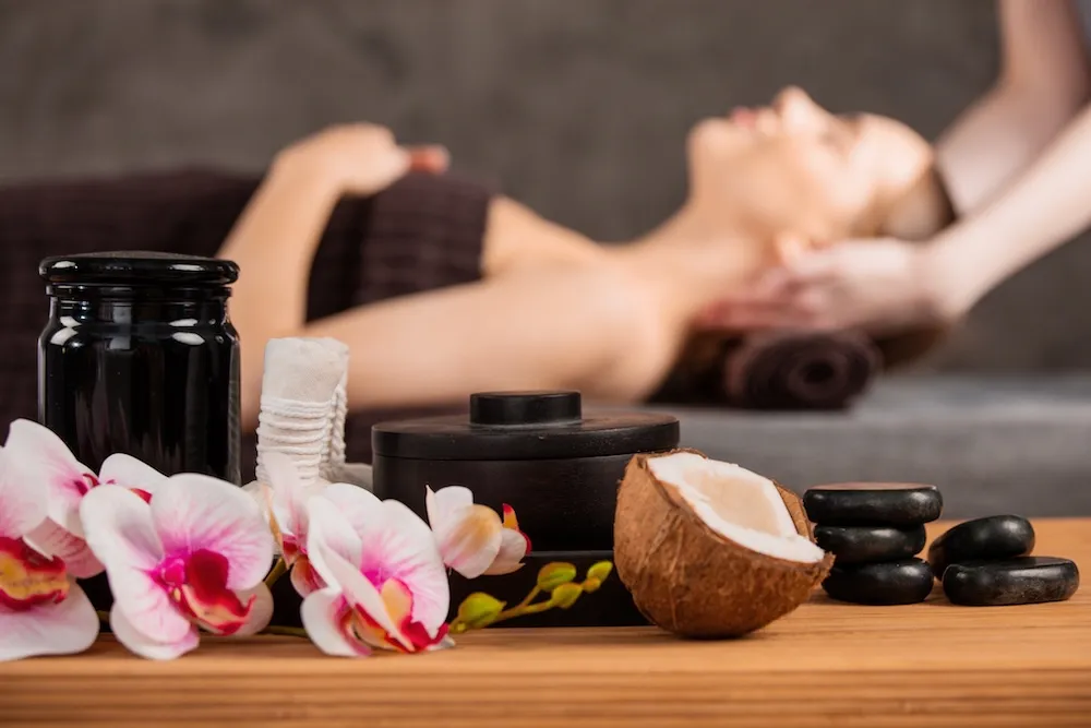 Organic Hot Coconut Oil Massage & Hot Stone